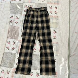 Full Tilt Black and Yellow Plaid Pants